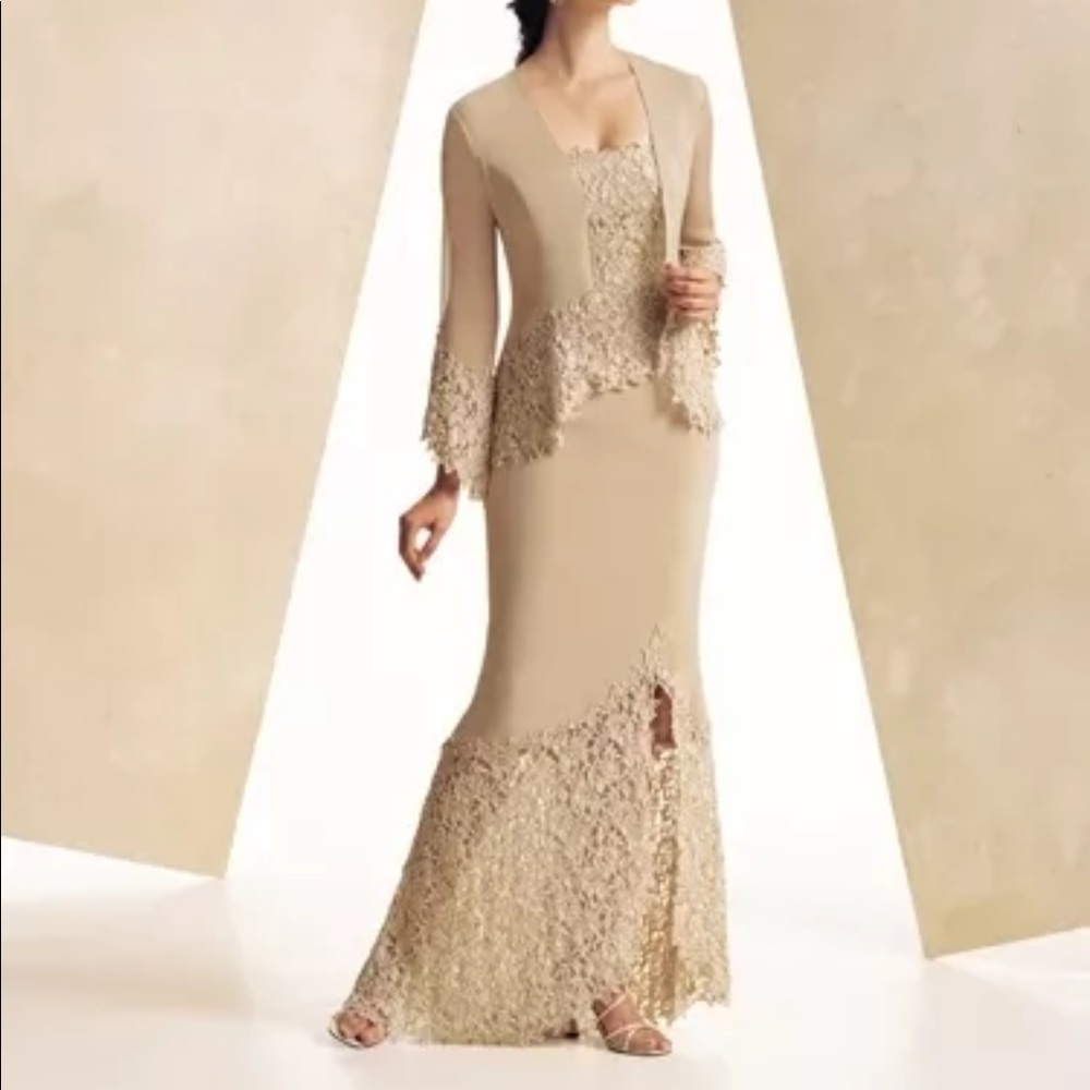 Size 18 Beaded and Lace Mother of the Bride dress